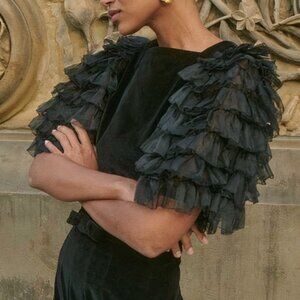 DÔEN Heirloom Black Ruffle-Sleeve Clarette Top